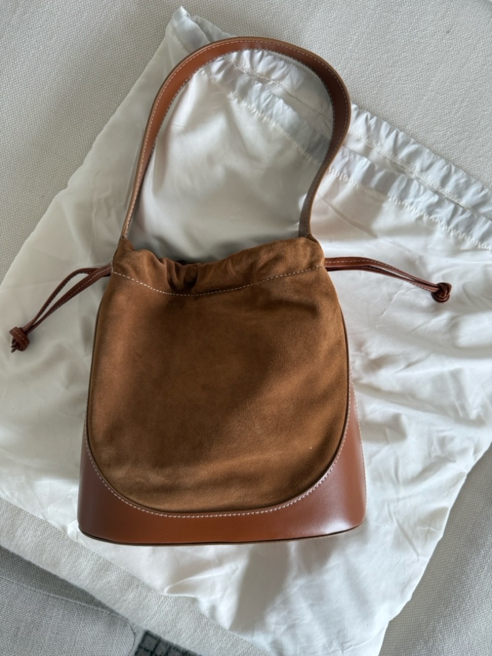 STAUD Cinch Bucket Bag Tan Suede & Leather Top Handle Shoulder Bag NWOT